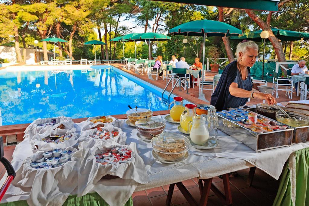 Hotel Kyrie Isole Tremiti San Domino Ngoại thất bức ảnh